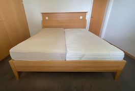 Doppelbett aus massivem Buchenholz  hochwertige Qualität