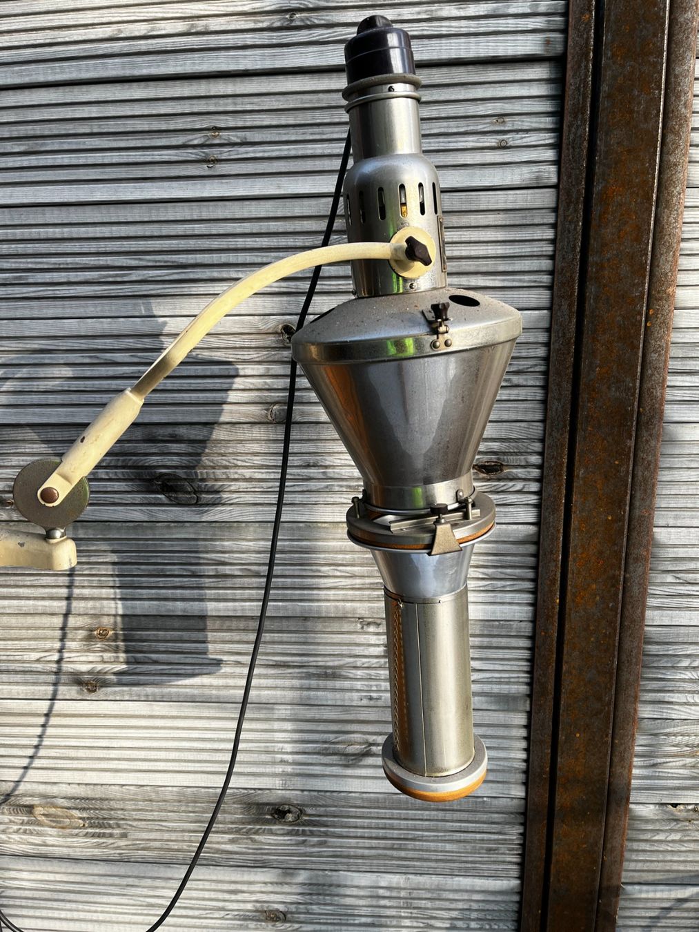 Lampade: Antike Quarzlampe Original Hanau – Usato da Feuerthalen venduto da danielspycher 2