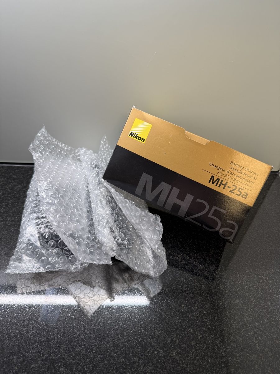 Nikon Altri Accessori: NIKON Akkuladegerät MH-25a – Nuovo (secondo la descrizione) da Chur venduto da Plessur7000 1