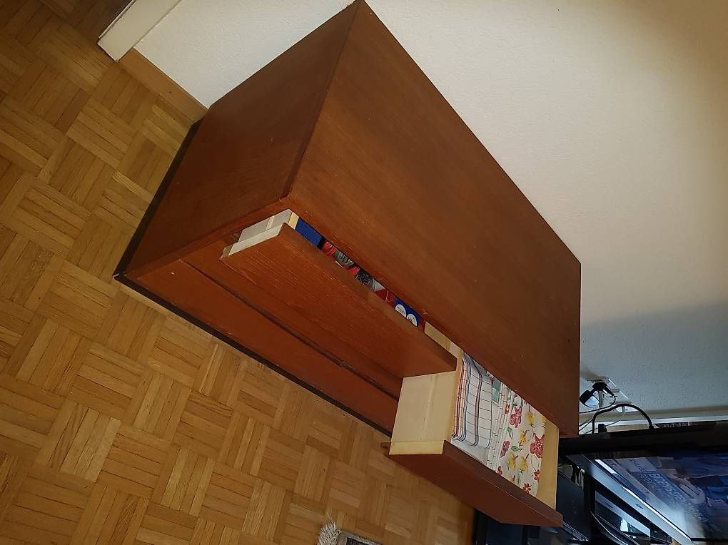 Kommoden: Holz Kommode mit -6- Schubladen, modernes Design – Gebraucht aus Contra von urs.betschart 3