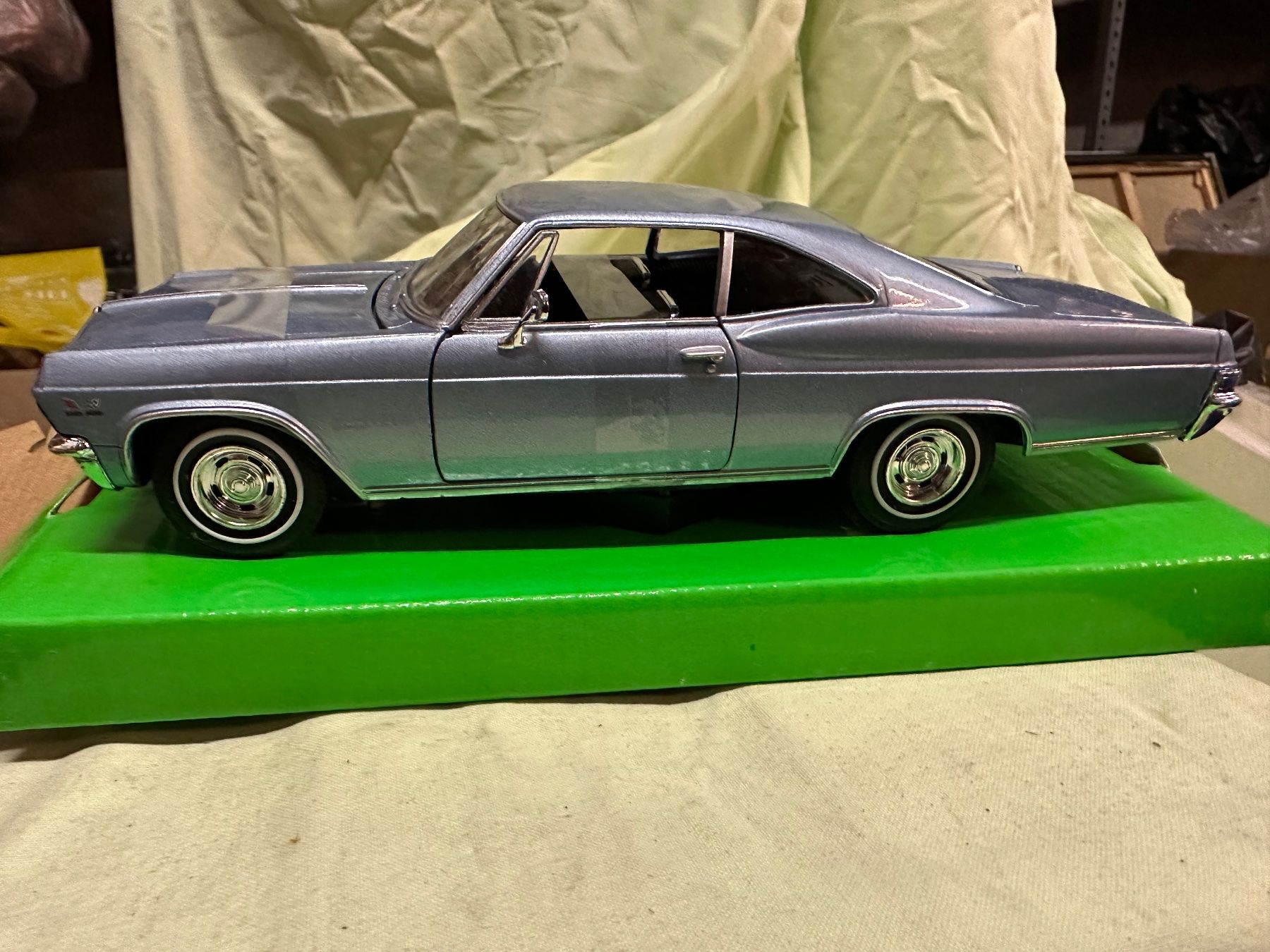 Chevrolet Modellini d'auto: Chevrolet Impala ss 396 1965 Coupé Oldtimer classic v8 – Nuovo (secondo la descrizione) da Reinach AG venduto da rares75 1