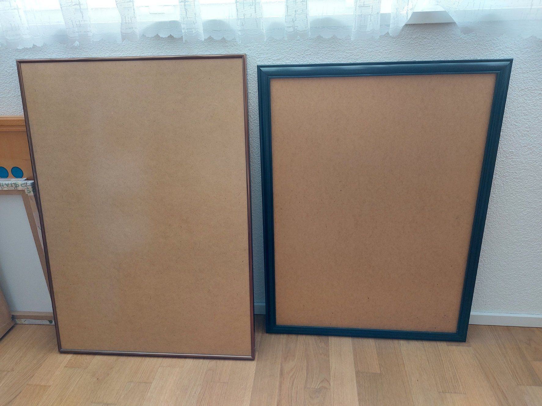 Cornici: 2 Bilderrahmen 60x80 und 60x85 – Usato da Thal venduto da Grobh46