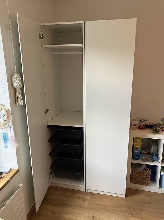 Armadi: PAX Ikea Kleiderschrank 100cm breit – Usato da Beinwil am See venduto da Lajess87 2