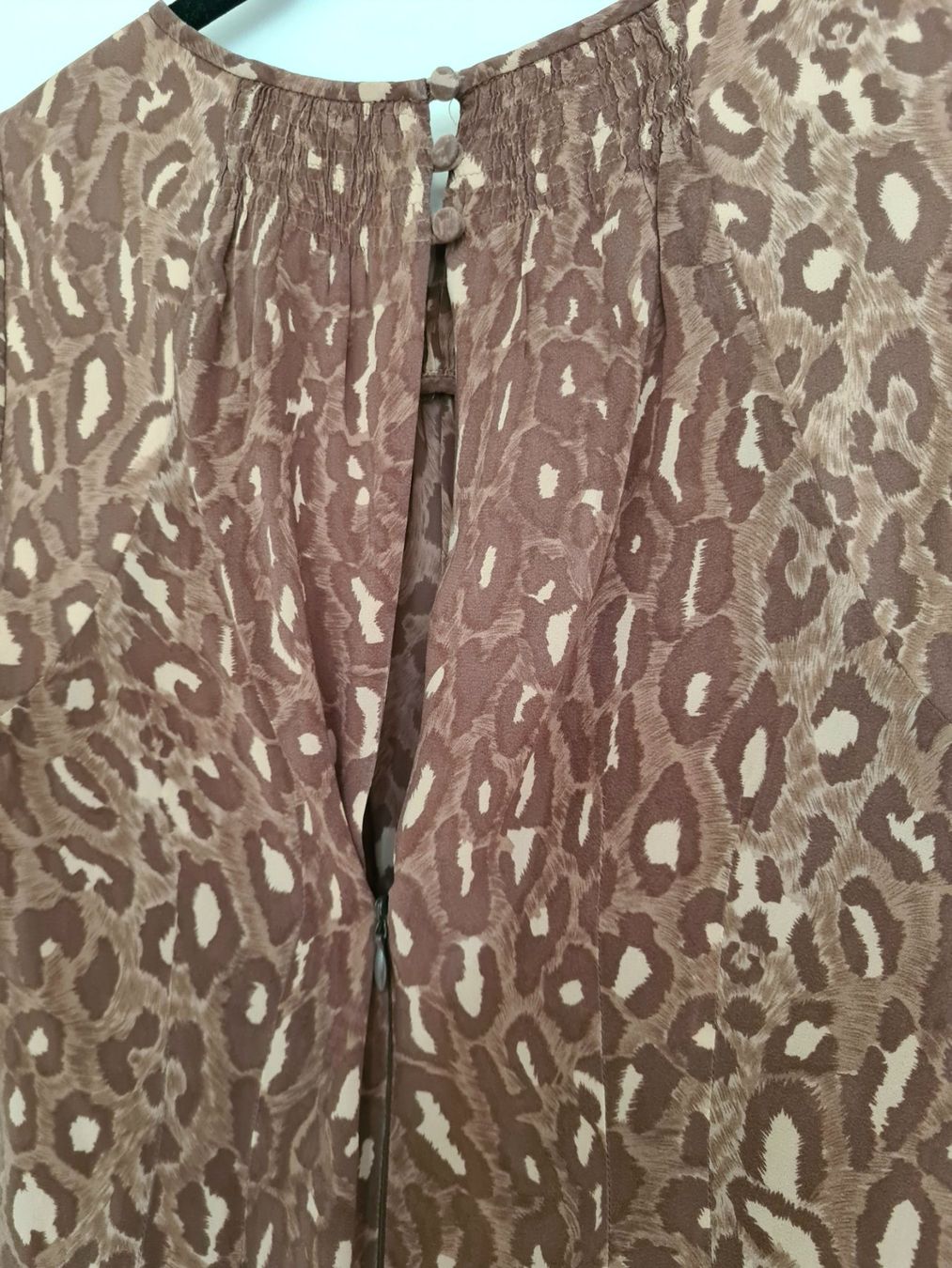 Top: BCBG Max Azria top soie – Nuovo (secondo la descrizione) da Thônex venduto da AneleManele 4