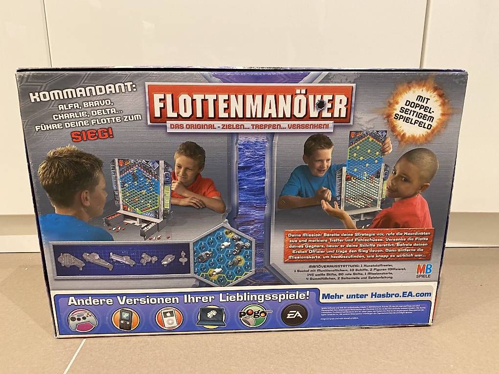Spiele: Hasbro Flottenmanöver - analoges Schiffe versenken – Gebraucht aus Meilen von TK_RIC 1