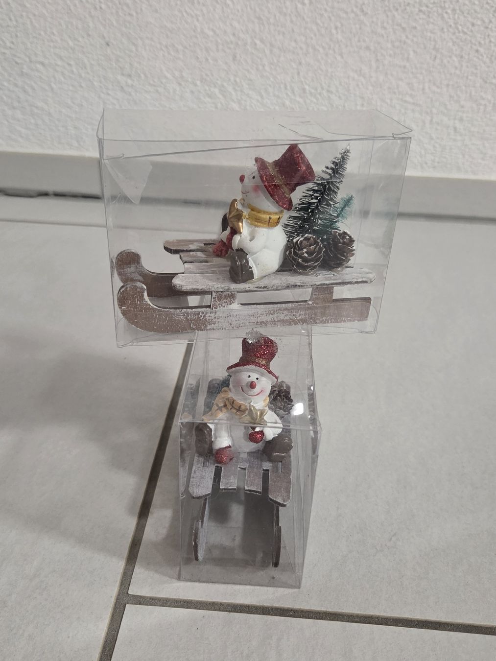 Tutte le decorazioni: 2er Set Schneemänner auf Schlitten, Winterdeko – Usato da Bülach venduto da Recherchieren 1