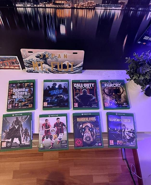 Microsoft Konsolen: Xbox One mit Controller & 8 Spielen – Gebraucht aus Herisau von NitronixXx 2