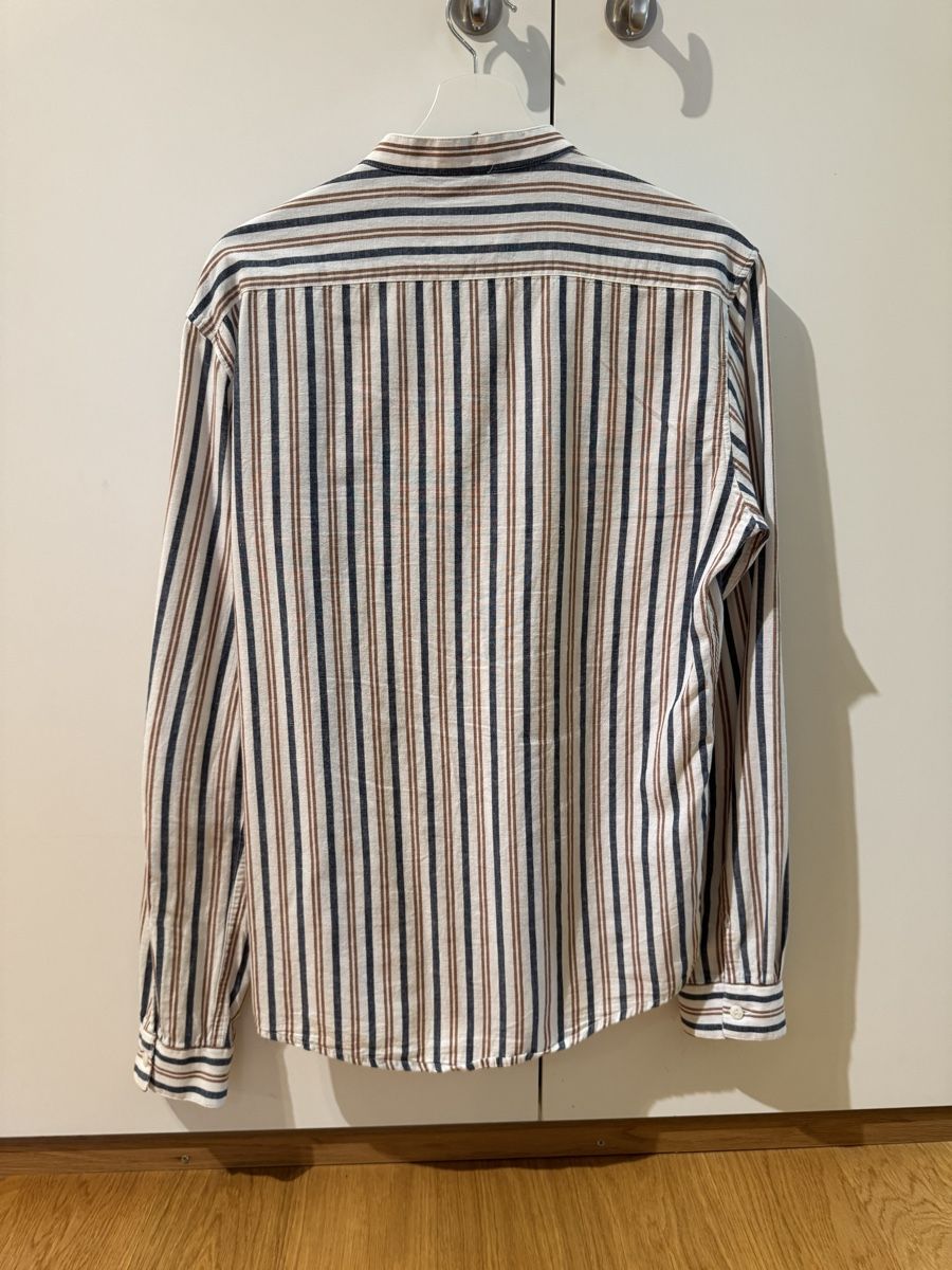 Pull&Bear Hemden: Pull & Bear Hemd Grösse M – Gebraucht aus Zürich von 1ma_5y7w 1