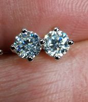 Boucles d'oreille argent diamants de moissanite de 0,6 ct
