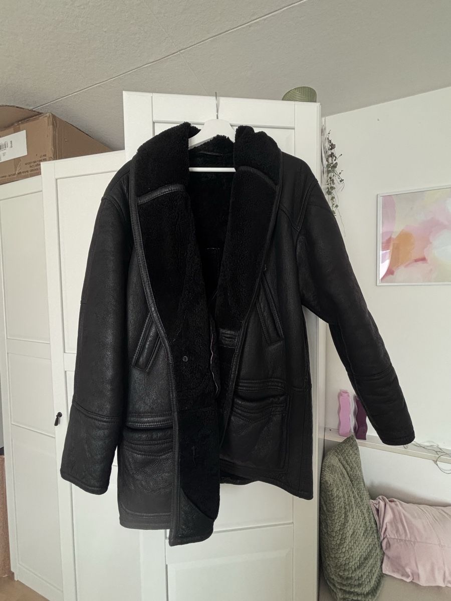 Giacche: Schwarze Lederjacke – Usato da Baar venduto da debbs