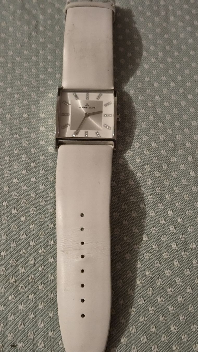 Jacques Lemans Uhren: Jacques Lemans Damenuhr Lederarmband  – Gebraucht aus Kölliken von Upcycling-by-Mc-TAM