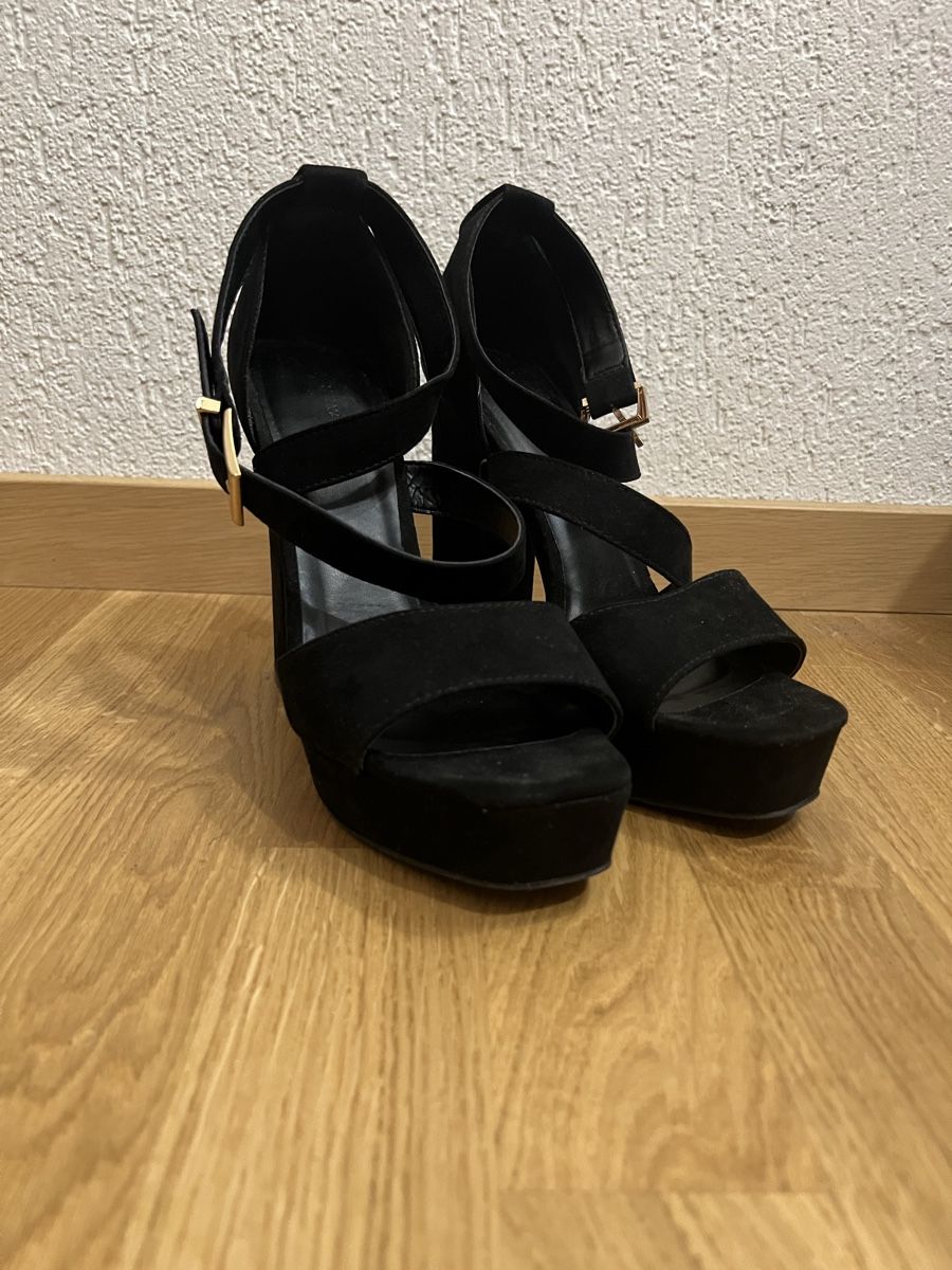 New Look Scarpe da donna: New Look - High Heels - schwarz – Usato da Uster venduto da reginella_97 1