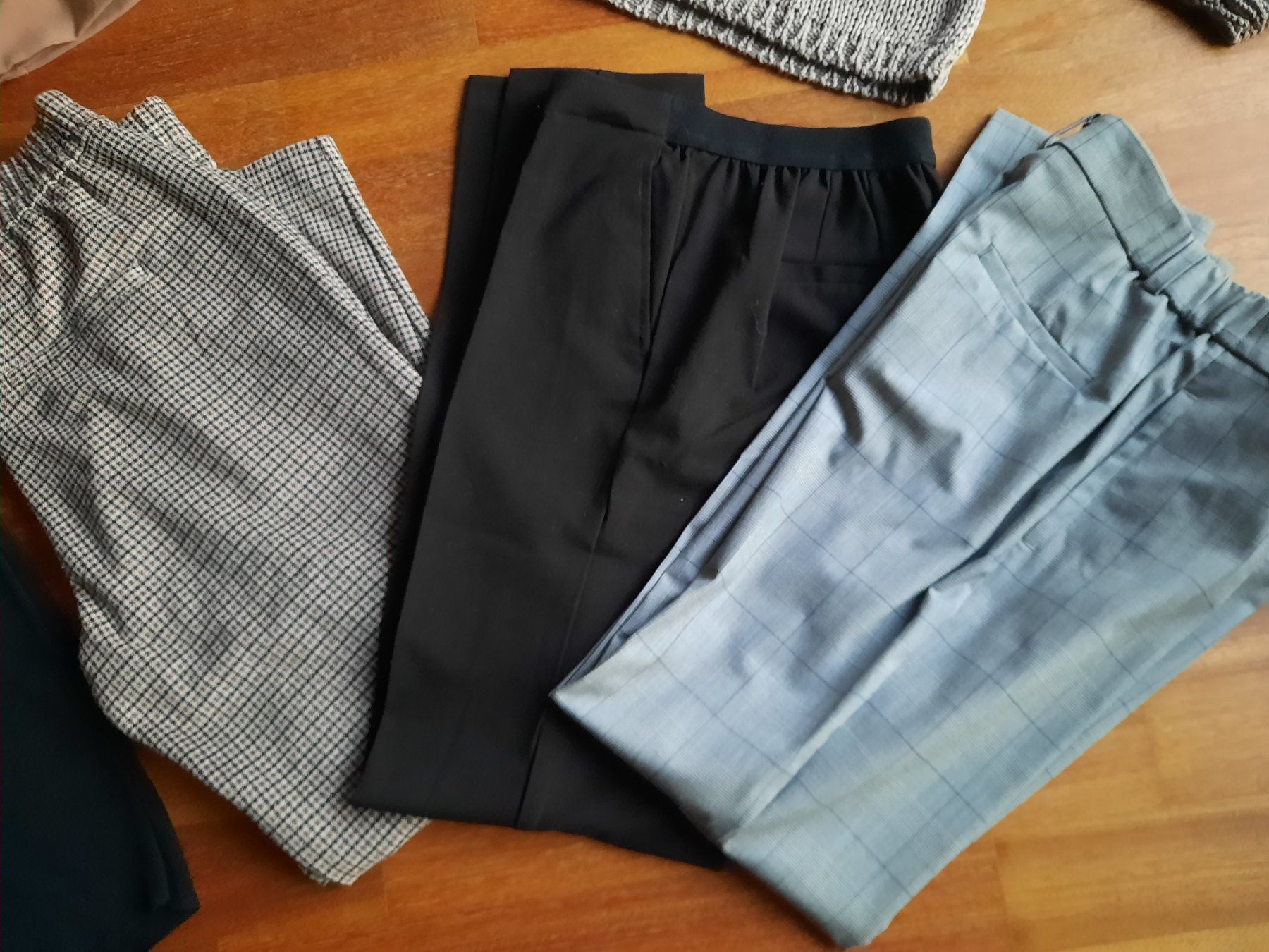 Lotti di vestiti: Damen Kleiderpaket – Usato da Buchs SG venduto da miska01 4