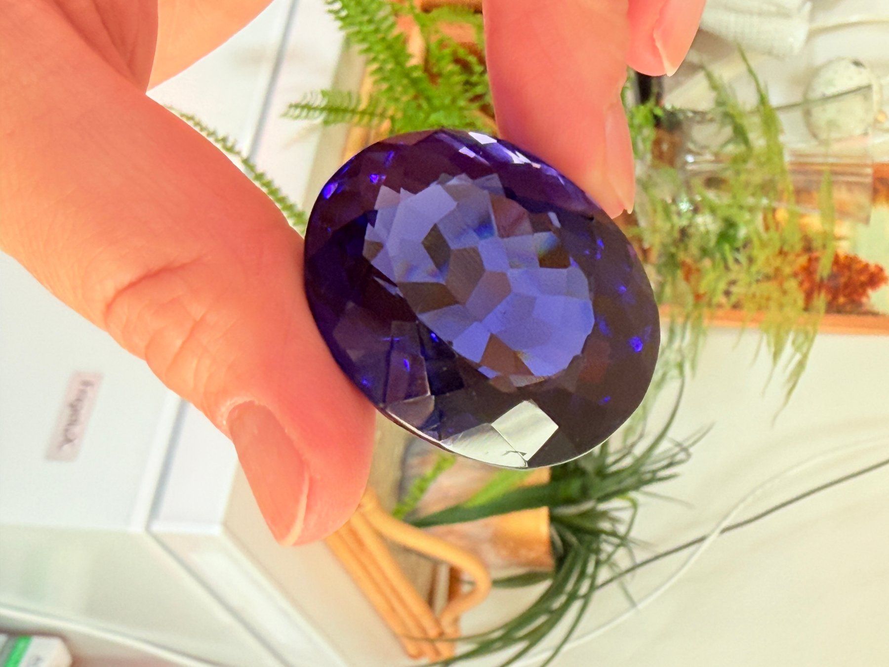 Pietre preziose: Certified Gemstone 131.70 Ct – Nuovo e nell'imballaggio originale da Genève venduto da AWWA 8