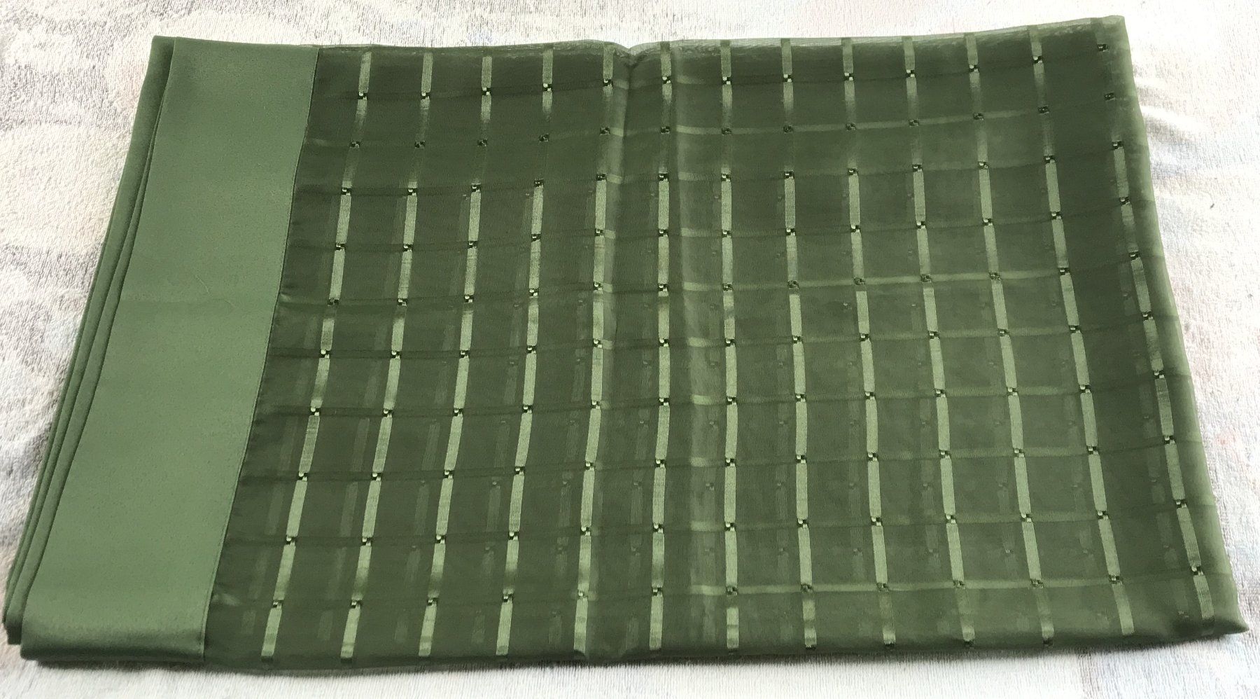 Sonstige Tischwäsche: INDOOR TISCHDECKE NEU 130X170CM – Neu (gemäss Beschreibung) aus Ostermundigen von crazy-horse-1840