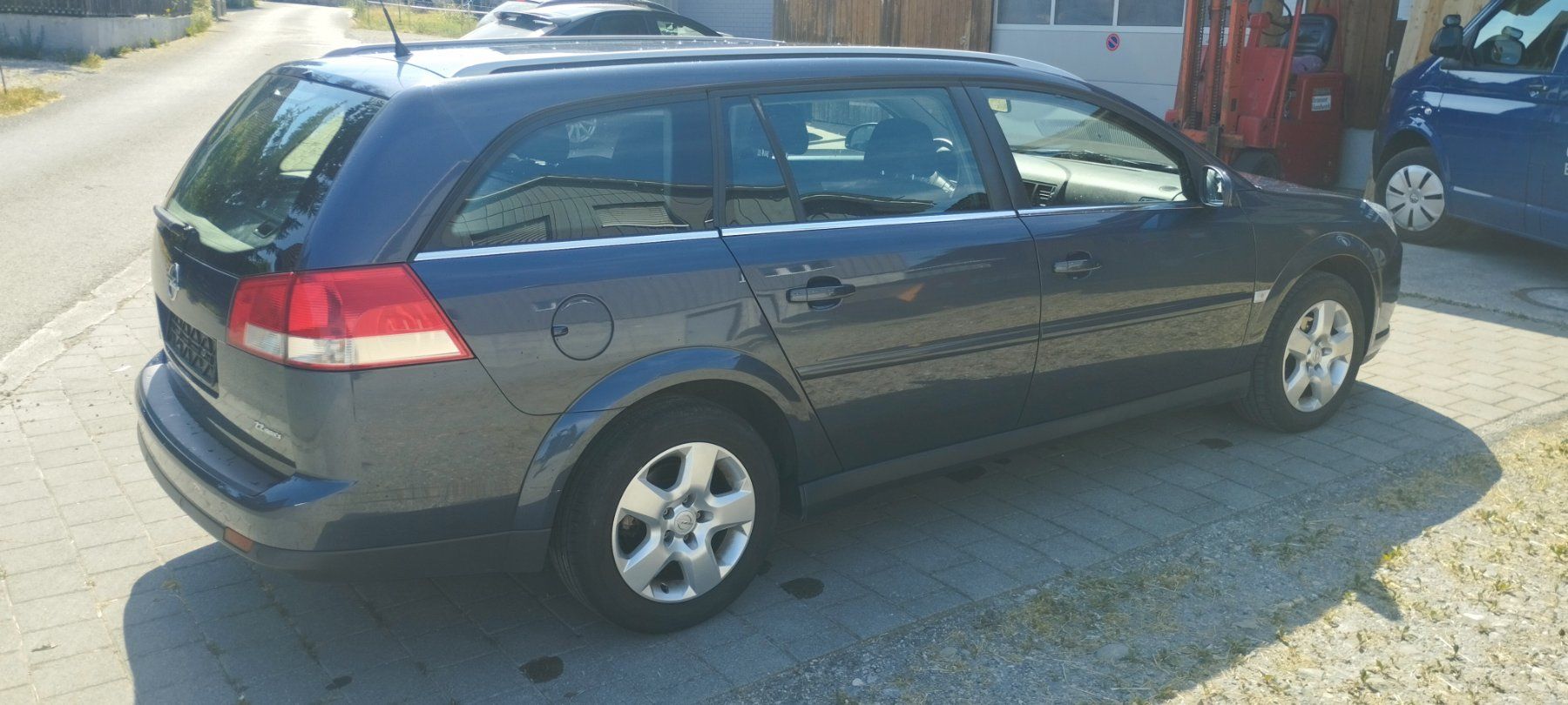 Opel Automobili: Opel Vectra C22 Cvan – Usato da Jonschwil venduto da BrunnerHandwerk 1