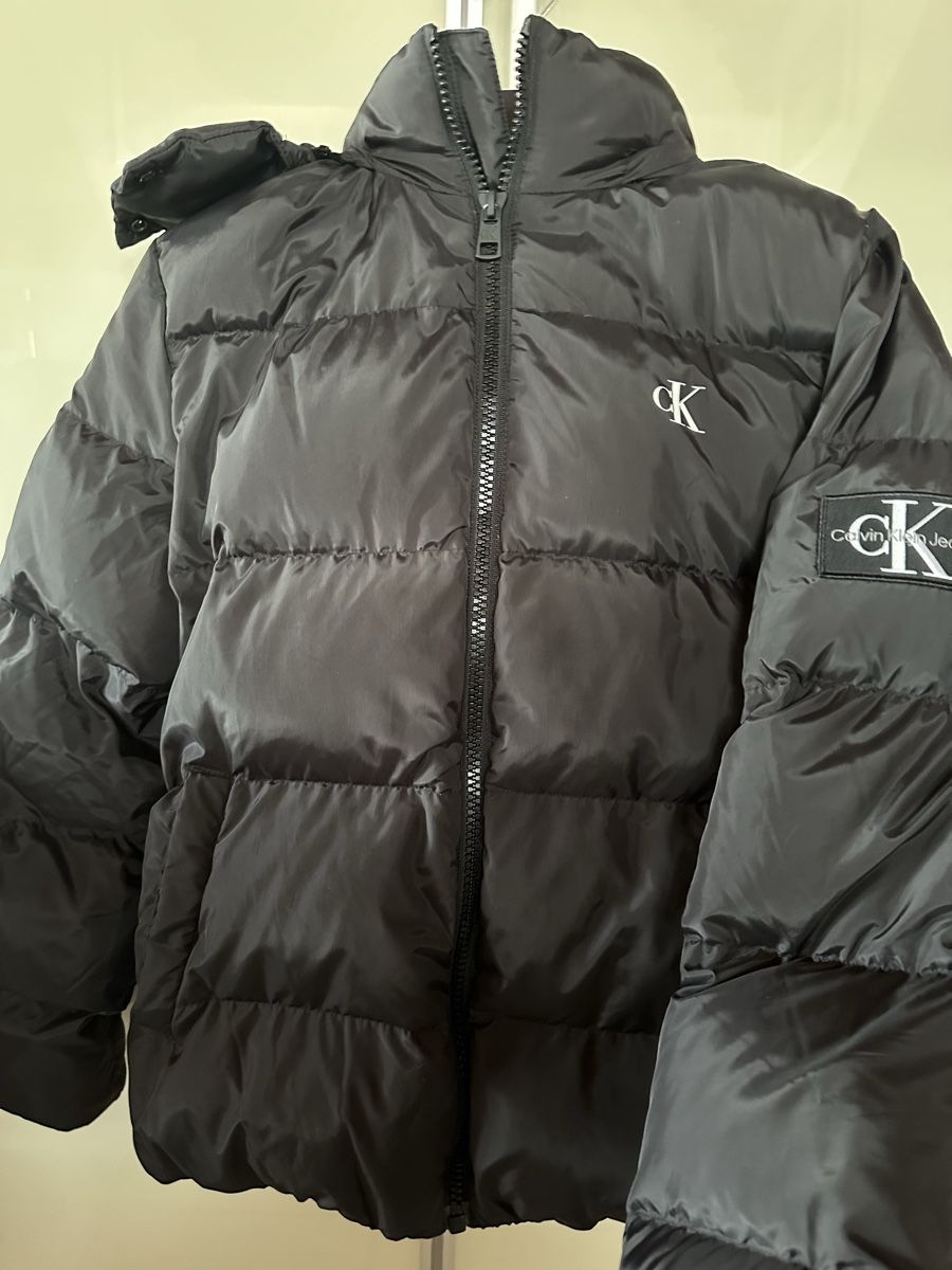 Calvin Klein Jacken: Winterjacke Calvin Klein – Gebraucht aus Rothrist von victoryyy