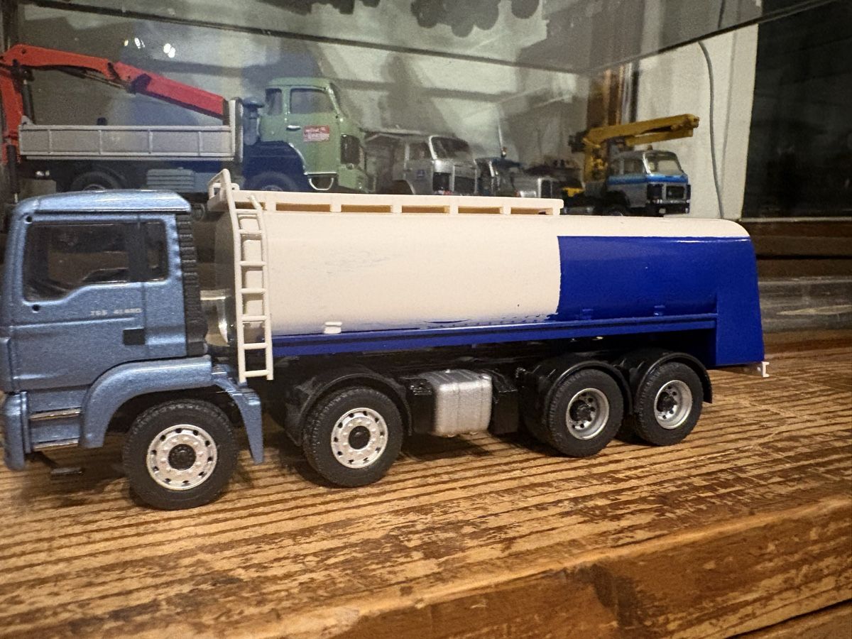 Kit di modellismo & Modellini statici: Tank für basteln powertrac – Usato da St-Aubin-Sauges venduto da ptitjean