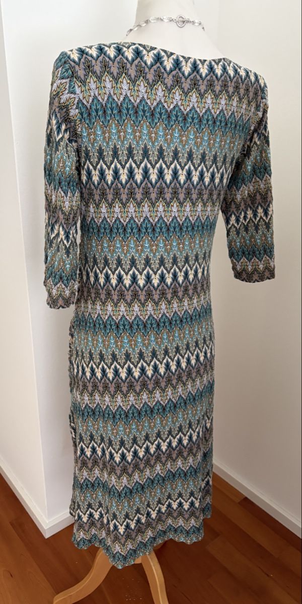 Comma Robes: Comma Dress patterned multicoloured size 42 good condition – D'occasion à Rheinfelden par nad_6hrl 2