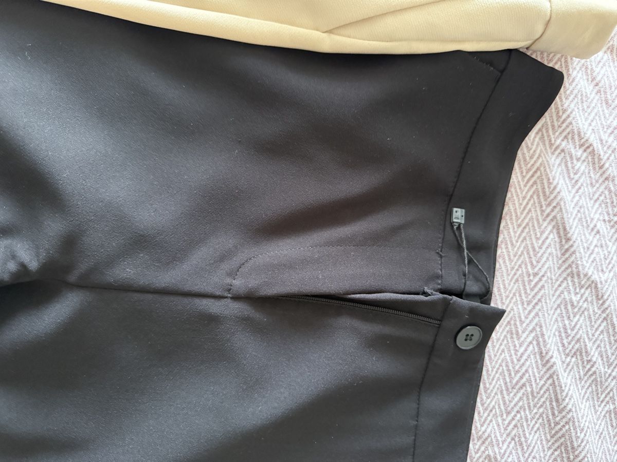 Pantaloni: Zwei stoffhosen neu – Nuovo (secondo la descrizione) da Biglen venduto da goz_h8dv 1