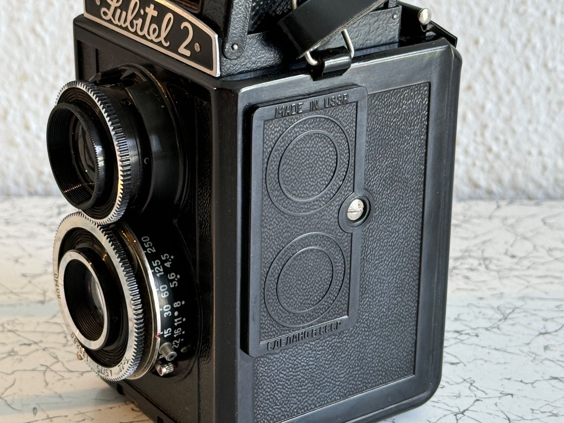 Lomo Fotocamera: Lomo Lubitel 2 Analog-Kamera Mittelformat Vintage – Usato da Zürich venduto da TiptopGerneWieder 9
