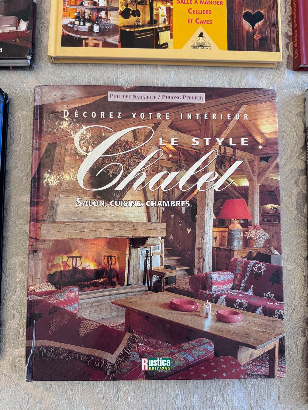 Libri: Lot de livres - "Déco" Chalets – Usato da Lausanne venduto da Neytirii 4