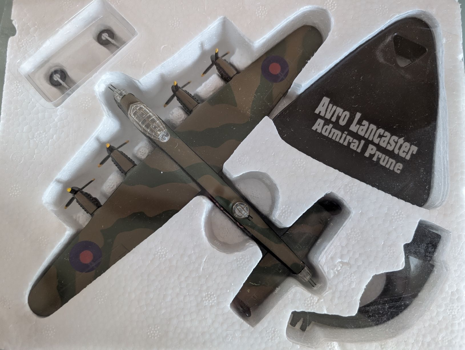 Kit di modellismo & Modellini statici: Avro Lancaster – Nuovo (secondo la descrizione) da Colombier NE venduto da Hanslepire