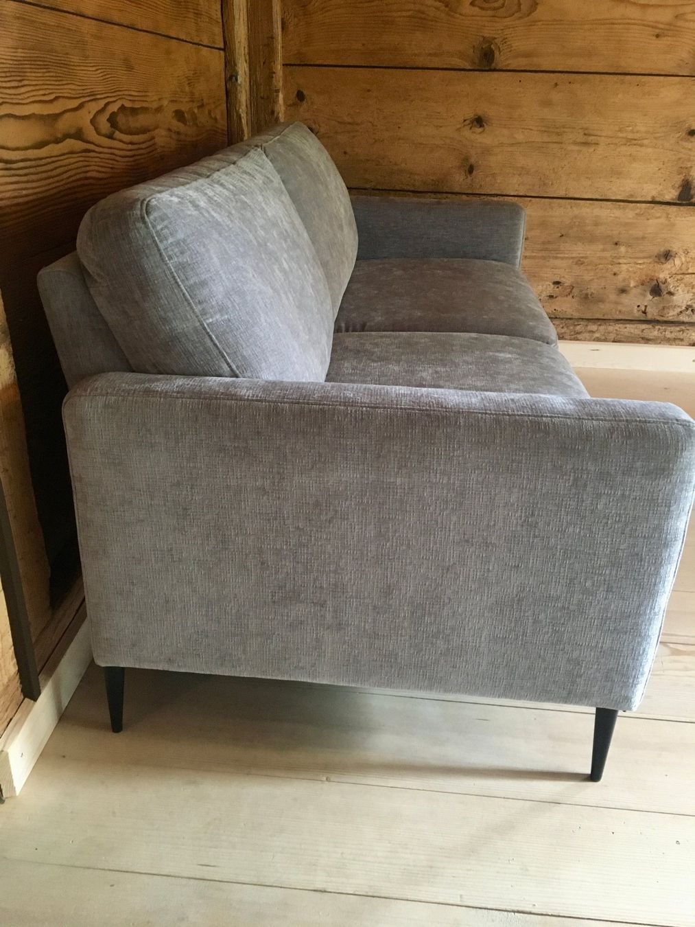 Divani: Schönes und bequemes Sofa in sehr gutem Zustand – Usato da Rüeggisberg venduto da raya379 1
