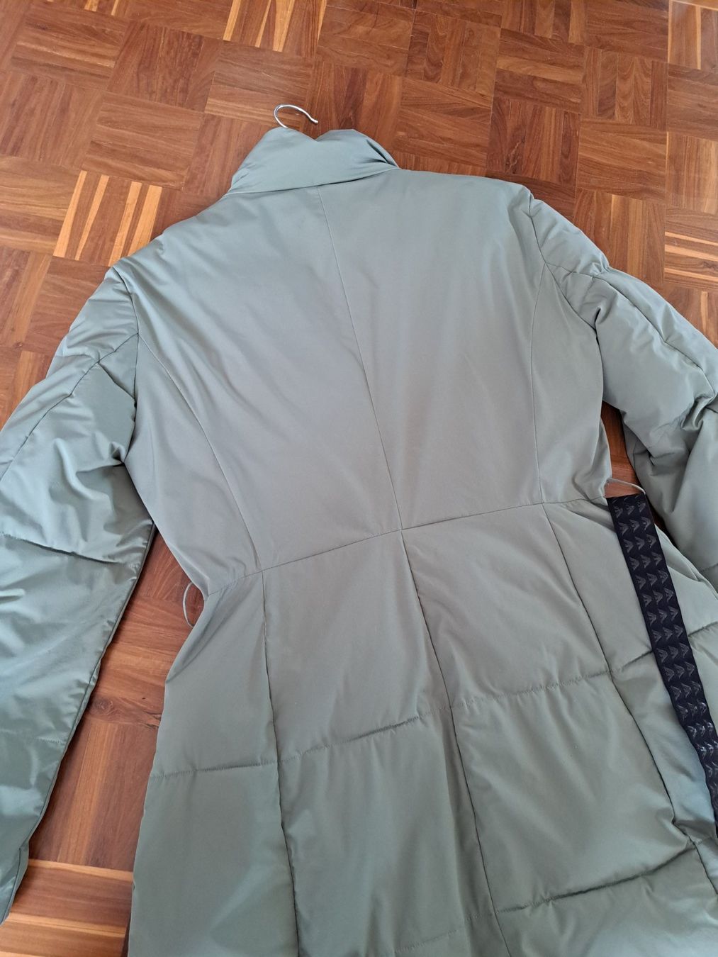 Armani Mäntel: Emporio Armani Winterjacke Gr. 42 – Gebraucht aus Baar von L.isa28 5