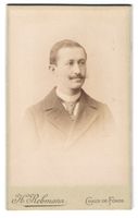 Fotografie H. Rebmann, Chaux-de-Fonds, 1