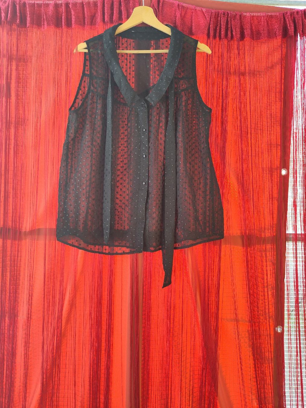 Chemisiers: Schwarze transparente Bluse Dots Schleifenkragen, Oversize – D'occasion à Winterthur par Rahaha 6