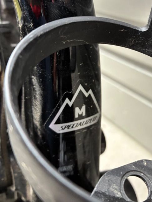 Specialized Biciclette: Specialized Mountainbike M – Usato da Bubendorf venduto da Domi005 2