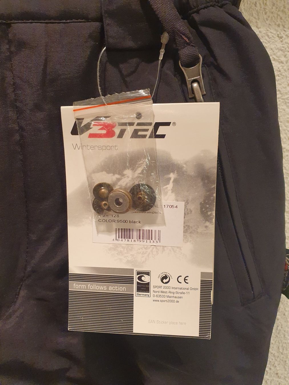 Pantaloni: Skihose Kinder V3Tec schwarz Gr. 128 – Nuovo e nell'imballaggio originale da Braunau venduto da Brand-Store 5