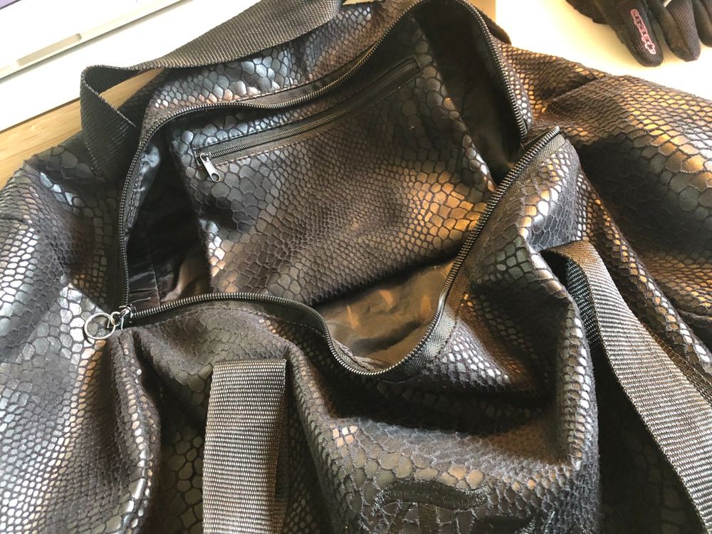 Sac de sport The Kooples en toile Noir L zard Acheter sur Ricardo