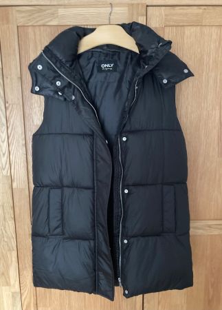 ONLY Steppweste schwarz Gr.M NEU