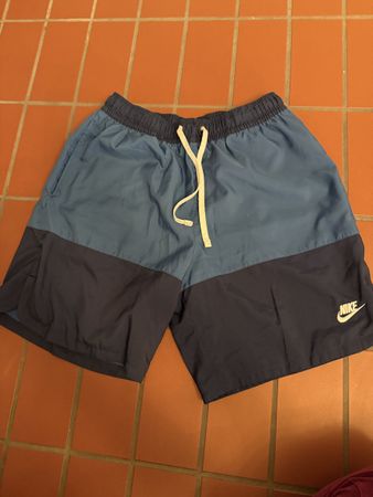 Nike Sommer-Shorts, Herren Gr. M, Blau - Super Zustand!