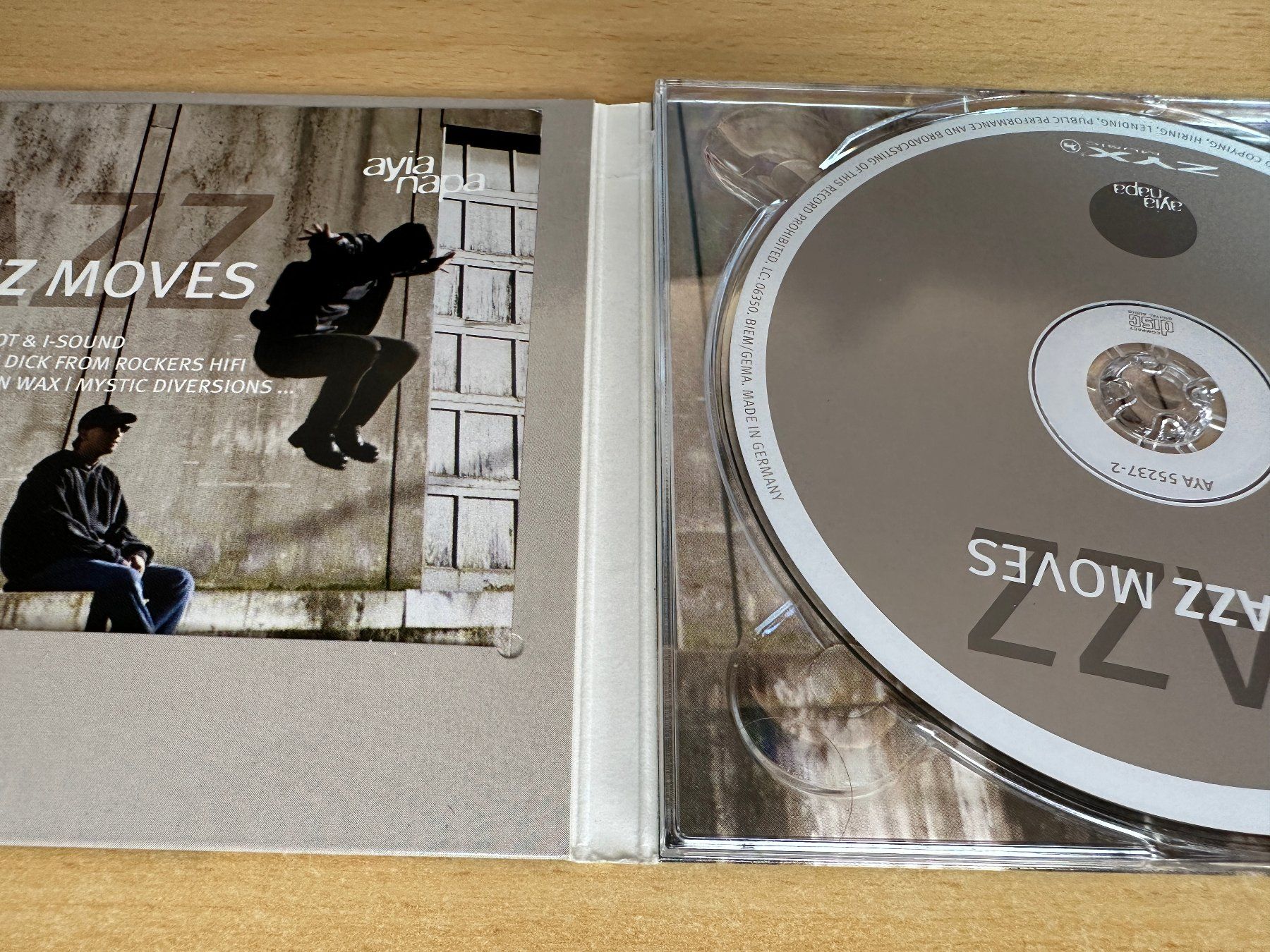 CD: Various – Nu Jazz Moves – Usato da Rikon im Tösstal venduto da Alpenmutz 2
