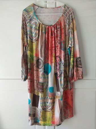 Robe / Kleid taille / Grosse L (40/42 CH)