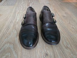 Elegante Herrenschuhe mit Schnalle, Grösse 42