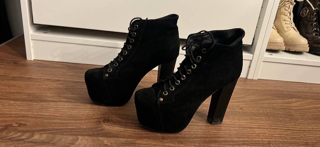 Damenschuhe: Original Jeffrey Campbell Stiefeletten High Heels 37 – Gebraucht aus Aarau Rohr von jen_lw9f 1