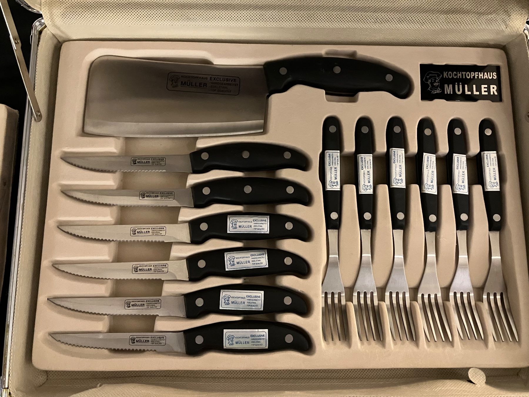 Coltelli: Messerset im koffer – Nuovo e nell'imballaggio originale da Laax GR venduto da lafloma12 3