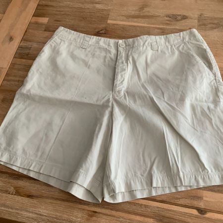 Eddie Bauer Damen Shorts Gr. 42