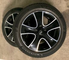 4 Felgen+Winterpneus 195/55 R16 Michelin und Continental.