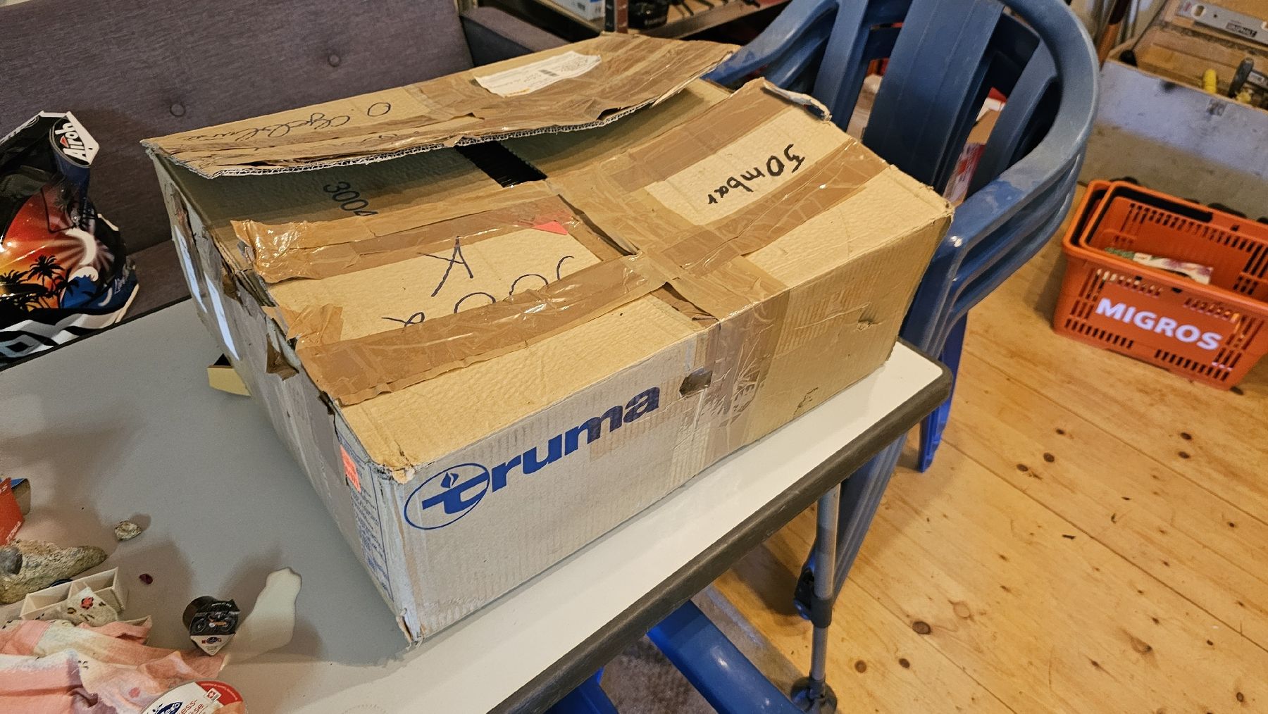 Truma Radiatori: Truma Gasheizung komplett Neu – Nuovo e nell'imballaggio originale da Seftigen venduto da G9T