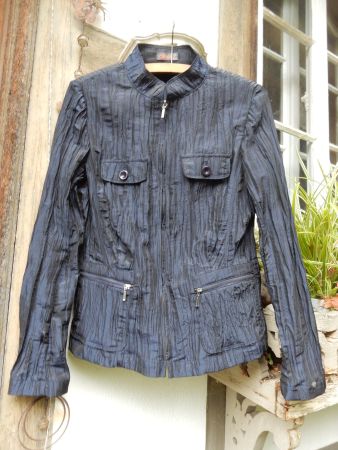 Jacke   nachtblau/schwarz   *  olivia  *  36  ( 38 ? )   neu