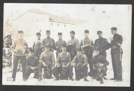 Militärkarte Aarau Truppe vor Kaserne