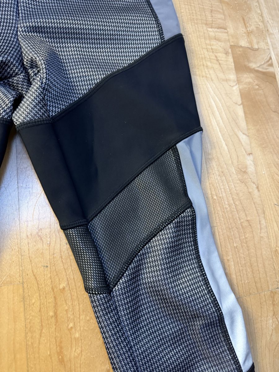Alexander Wang Leggings: Leggings Alexander Wang x H&M – Usato da Neerach venduto da the_modern_mini 2