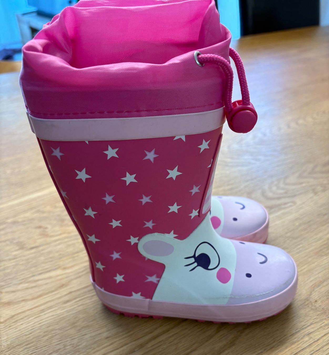 Chaussures filles: Gummistiefel Grösse 24 – D'occasion à Wangen ZH par pink28 1