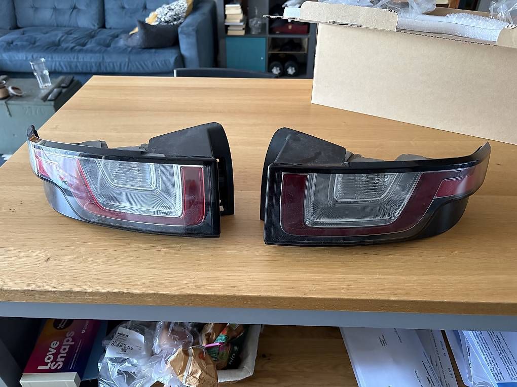 Tutti pezzi di ricambio auto: Original Range Rover Evoque Rückleuchten – Usato da Wichtrach venduto da Munae1