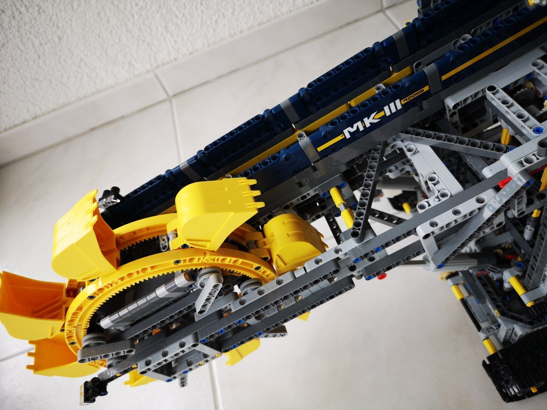 Lego Kit di costruzioni: Mega toller Lego Technic  Schaufelradbagger  Nr. 42055 – Usato da Arth venduto da Africa44 1